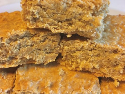 Homemade Gluten-Free Vegan Protein Bars With or Without Powder